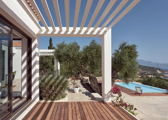 Panoplagia Villa *