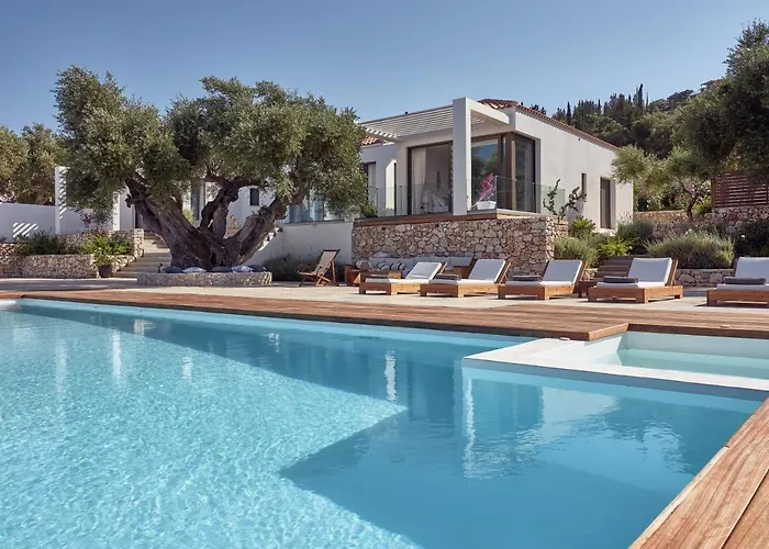 Villa Panoplagia *